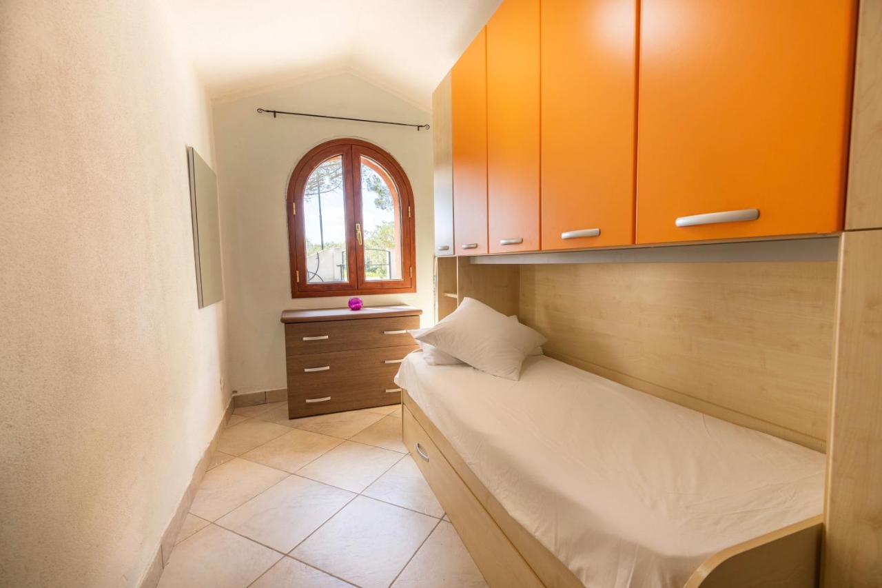 Vista Mare Apartment 4 Olbia Buitenkant foto